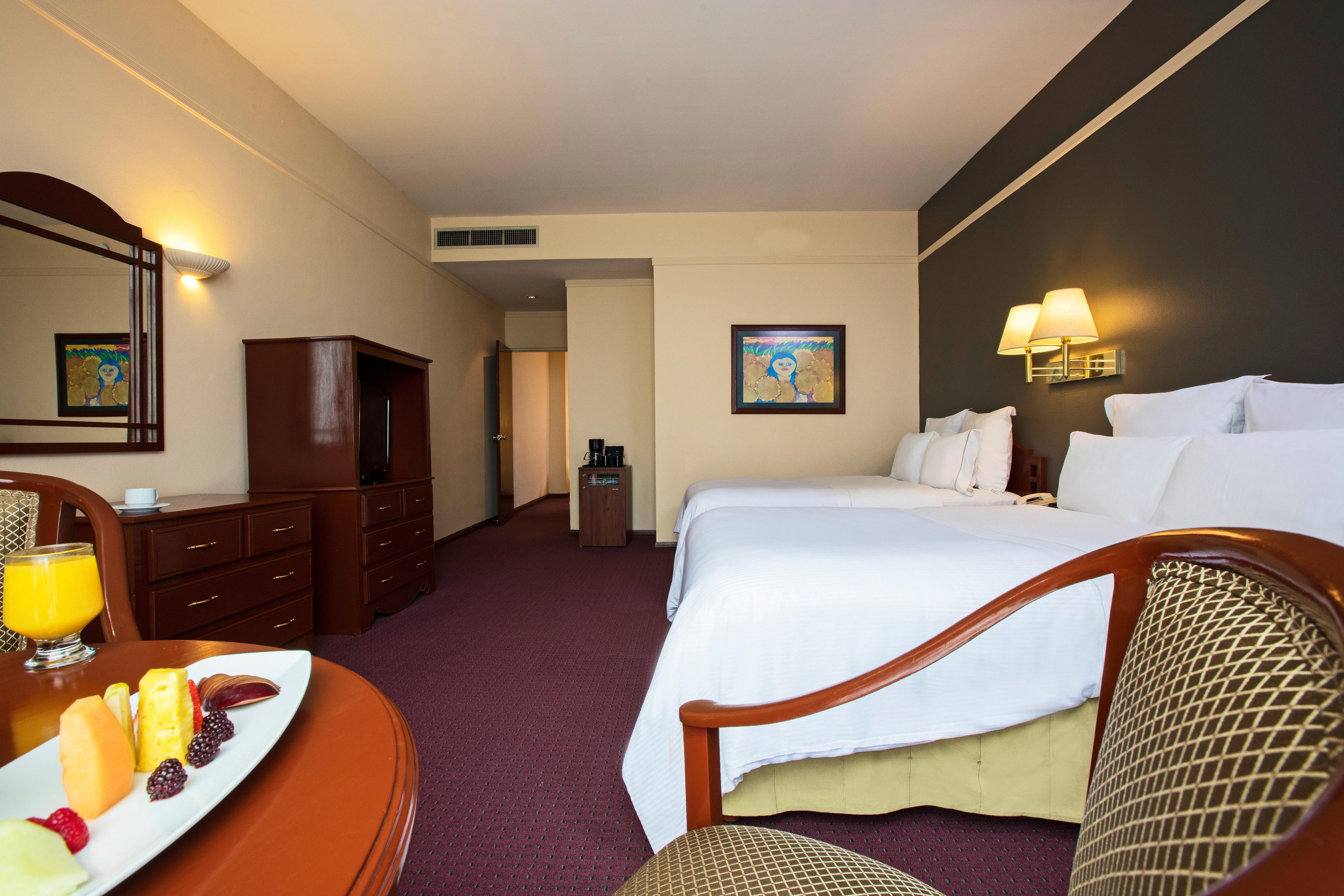 Krystal Monterrey Hotel Buitenkant foto